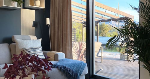 sofagruppe-med-heve-skyvedør