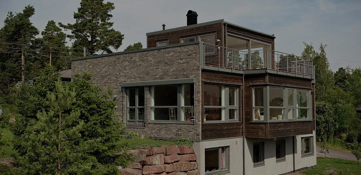 Kombinasjonsvindu med gjennomgående sprosser